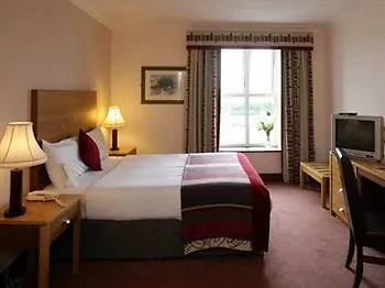 Maldron Hotel